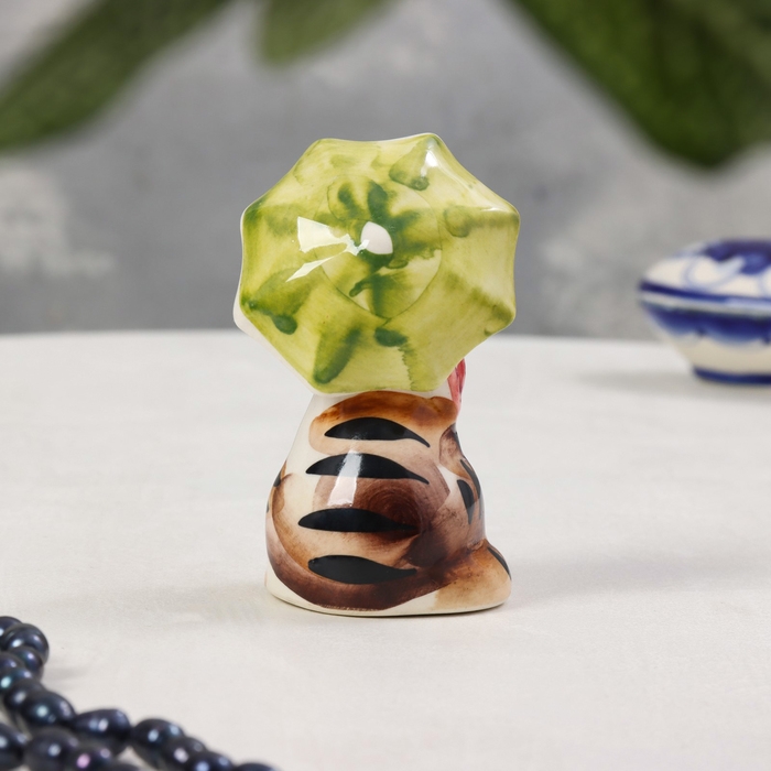 Сувенир «Кот с зонтом», гжель, цвет, 10х5 см Сувенир «Кот с зонтом», гжель, цвет, 10х5 см