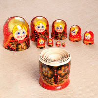 Матрёшка «Золотые цветы», красное платье, 10 кукольная. 26 см