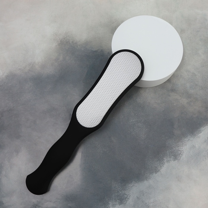 Пилка для ног, лазерная,с прорезиненной ручкой, двусторонняя, 25,8 см, цвет чёрный Пилка для ног, лазерная,с прорезиненной ручкой, двусторонняя, 25,8 см, цвет чёрный