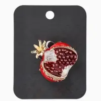 Брошь &laquo;Гранат&raquo; в разрезе, зерна, цвет крано-белый в золоте