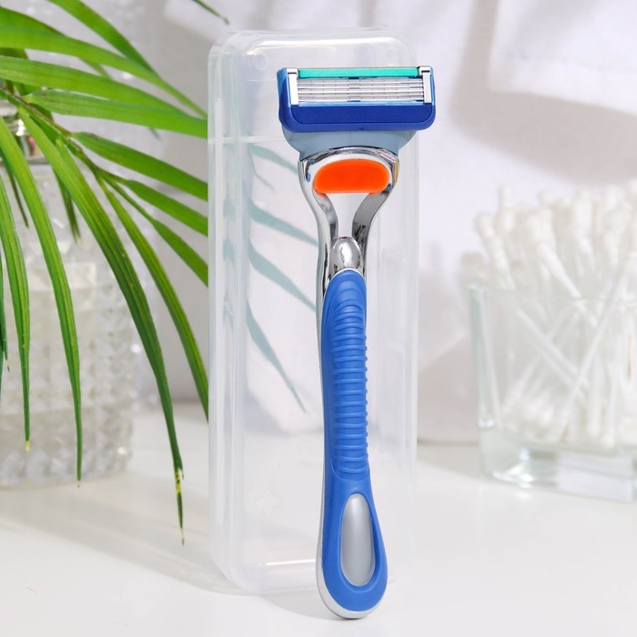 Станок бритвенный и 4 сменных кассеты, подходит для gillette fusion Станок бритвенный и 4 сменных кассеты, подходит для gillette fusion