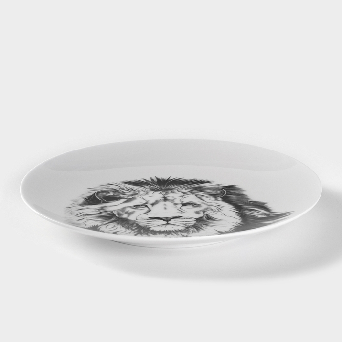 Тарелка фарфоровая &laquo;Лев&raquo;, d=20 см, белая