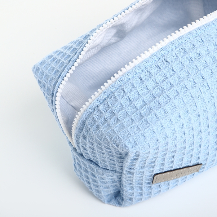Косметичка на молнии TEXTURA, цвет голубой Косметичка на молнии TEXTURA, цвет голубой