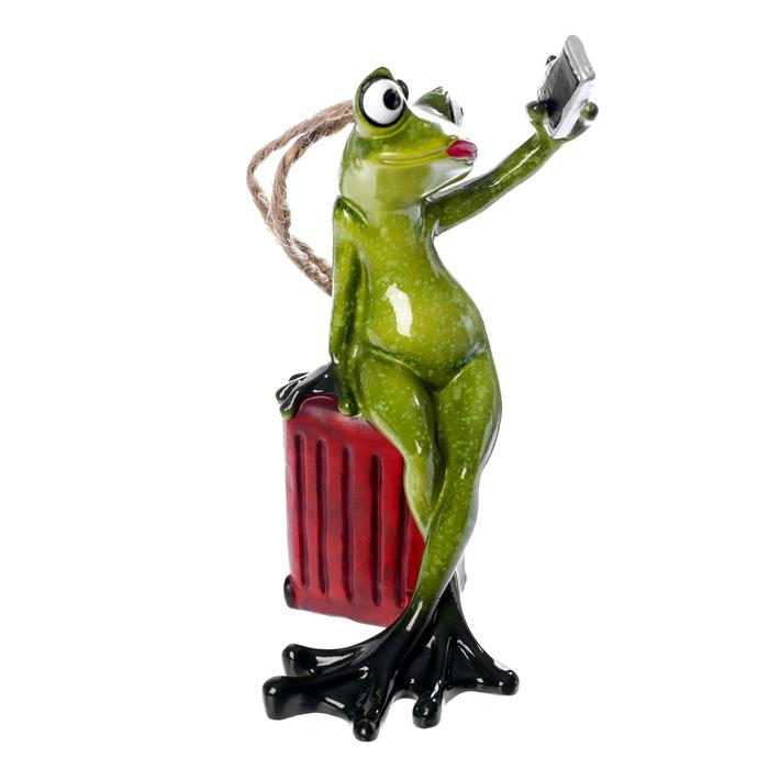 Сувенир полистоун лак Сувенир полистоун лак "Лягушка-путешественница селфится" 12х6,5х7 см