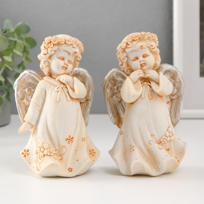 Сувенир полистоун  Сувенир полистоун "Ангел в цветочном платье и венке с серебристыми крыльями" МИКС 14,5 см