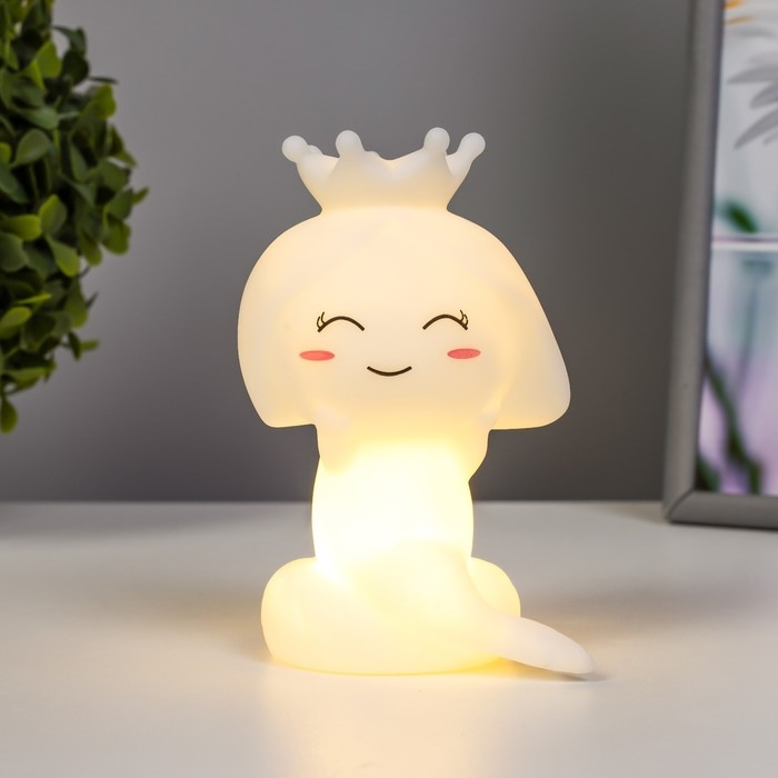 Ночник Ночник "Русалочка" LED от батареек белый 7х7,5х13 см RISALUX