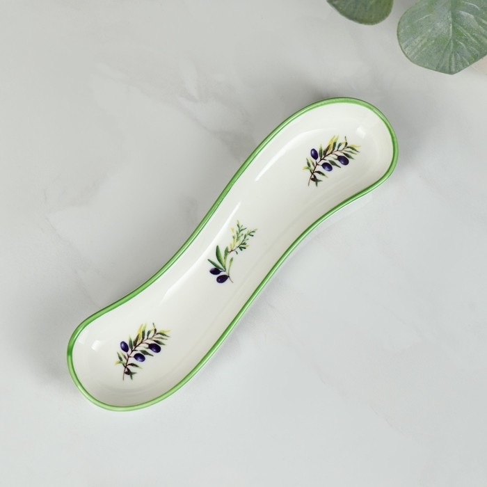 Блюдо фарфоровое для оливок/солений Доляна «Олива», 20×5×3,5 см, цвет белый Блюдо фарфоровое для оливок/солений Доляна «Олива», 20×5×3,5 см, цвет белый