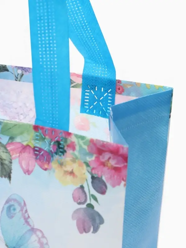 Сумка детская &laquo;Бабочки&raquo;, 22&times;11&times;23 см, МИКС