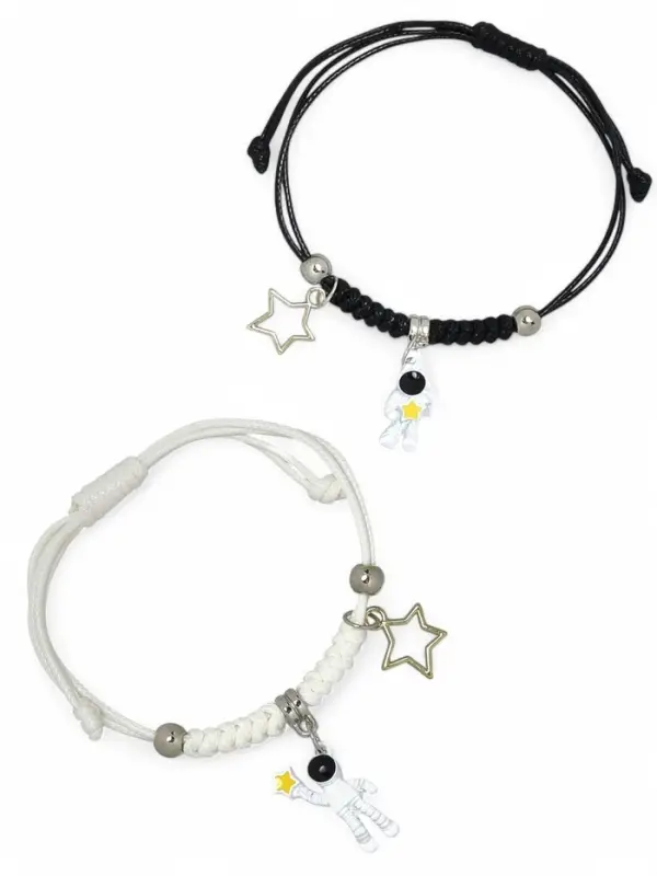 Браслеты парные &laquo;Неразлучники. Космонавты со звёздами&raquo;, d=7 см, набор 2 шт. чёрный, белые