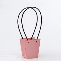 Сумка для цветов розовая влагостойкая, 12&times;12 - 8&times;8 - 12.5 см