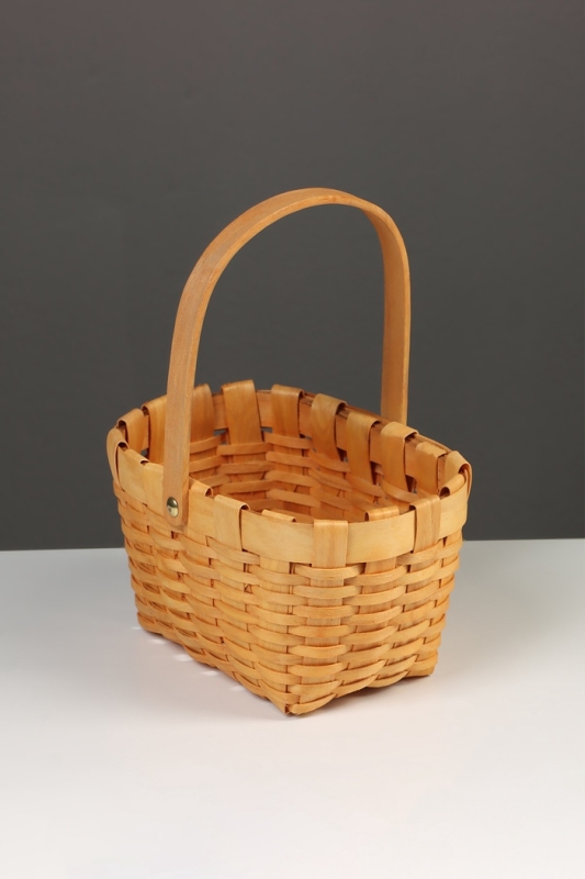 Корзина плетёная, 22×16×12 см, ручка h=15 см, ива, натуральный цвет Корзина плетёная, 22×16×12 см, ручка h=15 см, ива, натуральный цвет