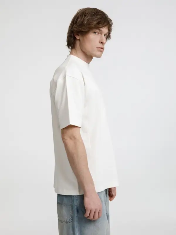 Футболка оверсайз унисекс Sideline, молочно-белая, размер M/L