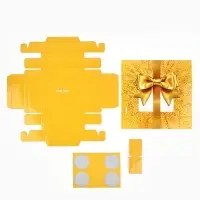 Коробка под 4 конфеты со скретч-слоем &laquo;Бант&raquo;, 10.5&times;10.5&times;3.5 см