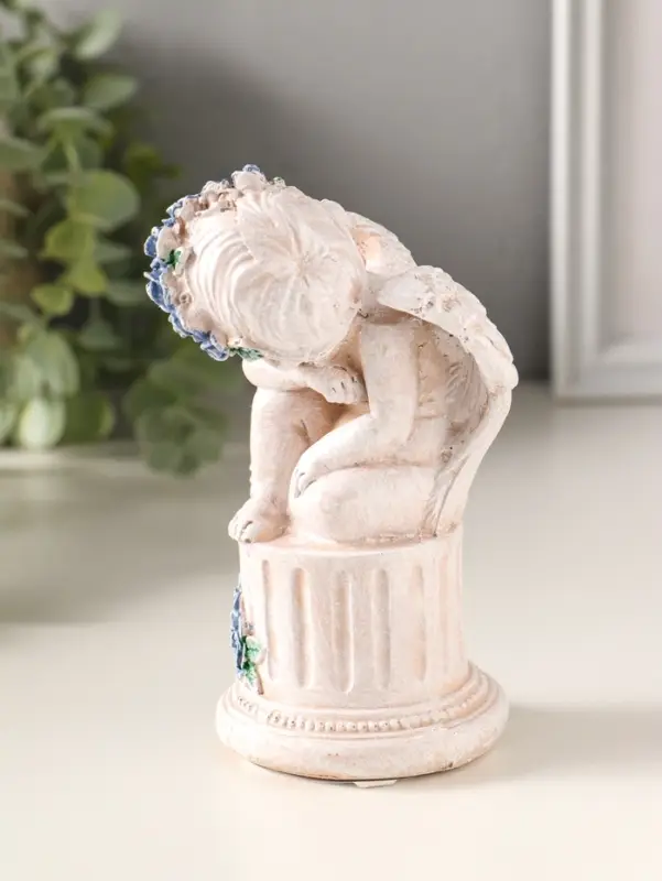 Фигура полистоун "Ангелочек на колонне" 14х7,5х7 см