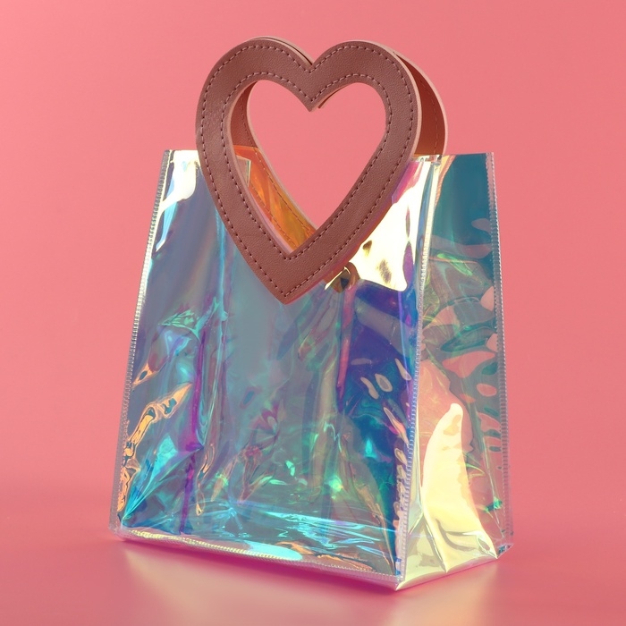 Пакет подарочный из ПВХ, розовый, ирридисцентный, 20 х 18 х 10 см Пакет подарочный из ПВХ, розовый, ирридисцентный, 20 х 18 х 10 см