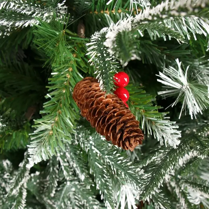 Искусственная ёлка с шишками, ягодами &laquo;Зимнее волшебство. Виктория&raquo;, 210 см, 1356 смешанные ветки на крючках