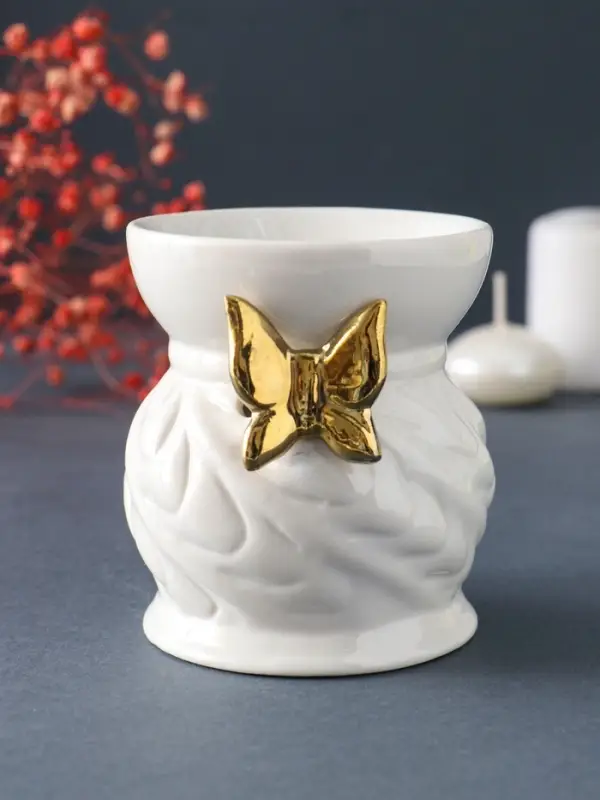 Аромалампа для эфирных масел &laquo;Золотая бабочка&raquo;, керамика, 9&times;7.5&times;7.5 см