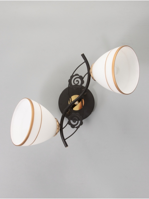 Люстра Люстра "Кира" 2х40Вт Е27 черный/золото