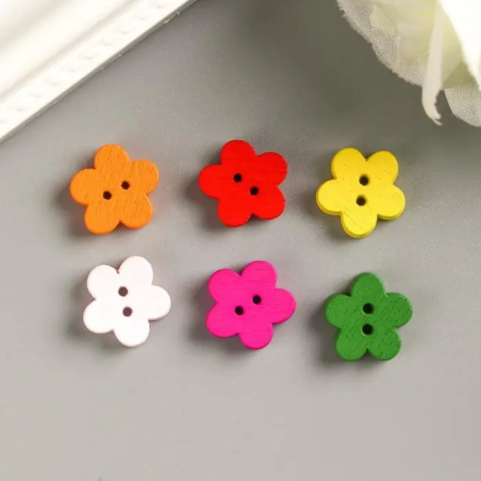 Пуговицы дерево для творчества 2 прокола "Цветочки" набор 40 шт 1,1х1,1 см