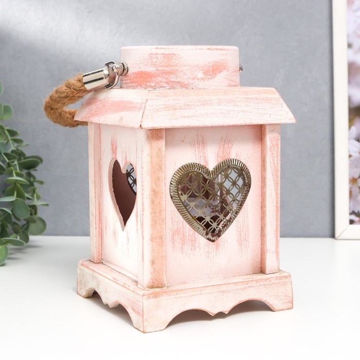 Подсвечник дерево на 1 свечу Подсвечник дерево на 1 свечу "Фонарик с сердцем" с ручкой 20х12х12 см