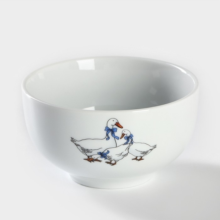 Пиала фарфоровая «Гуси», 330 мл, d=11 см, рисунок микс Пиала фарфоровая «Гуси», 330 мл, d=11 см, рисунок микс