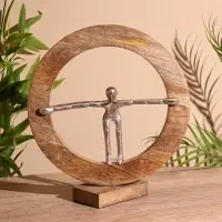 Сувенир интерьерный в деревянном кольце &laquo;Момент&raquo;, 25&times;8&times;28 см
