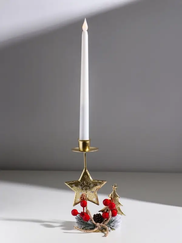 Подсвечник металл на 1 свечу  Подсвечник металл на 1 свечу "Звезда и ель с новогод.декором" золото d=2,5 см 12,5х9х18,5 см   10874
