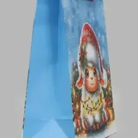 Пакет подарочный &laquo;Овечка с гирляндой&raquo;, 26&times;12&times;32 см