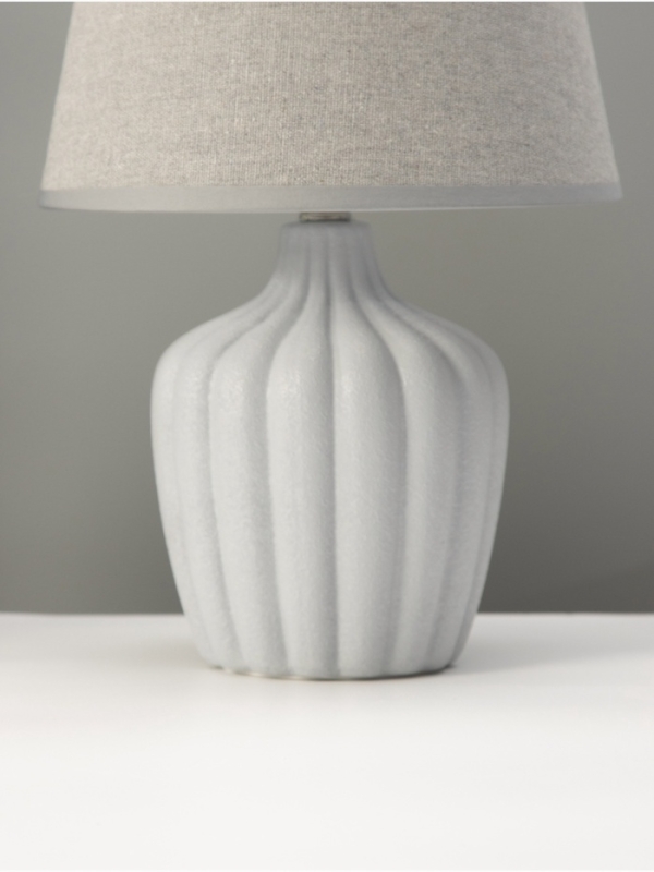 Настольная лампа Настольная лампа "Тыковка" 1х40Вт Е27 серая 20х20х31см