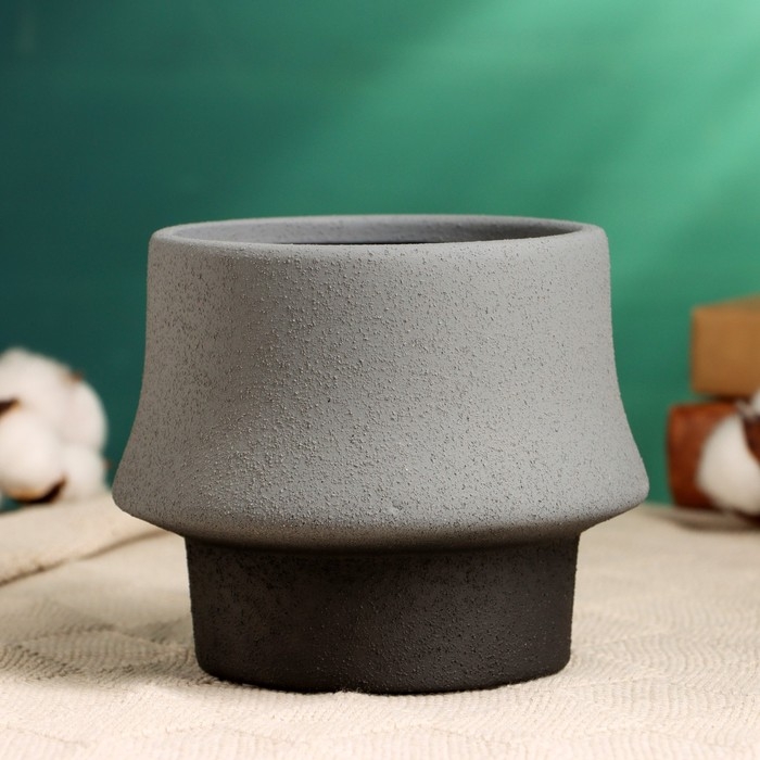 Кашпо - ваза  Кашпо - ваза "Мина" серое с черным, 13х13х11см