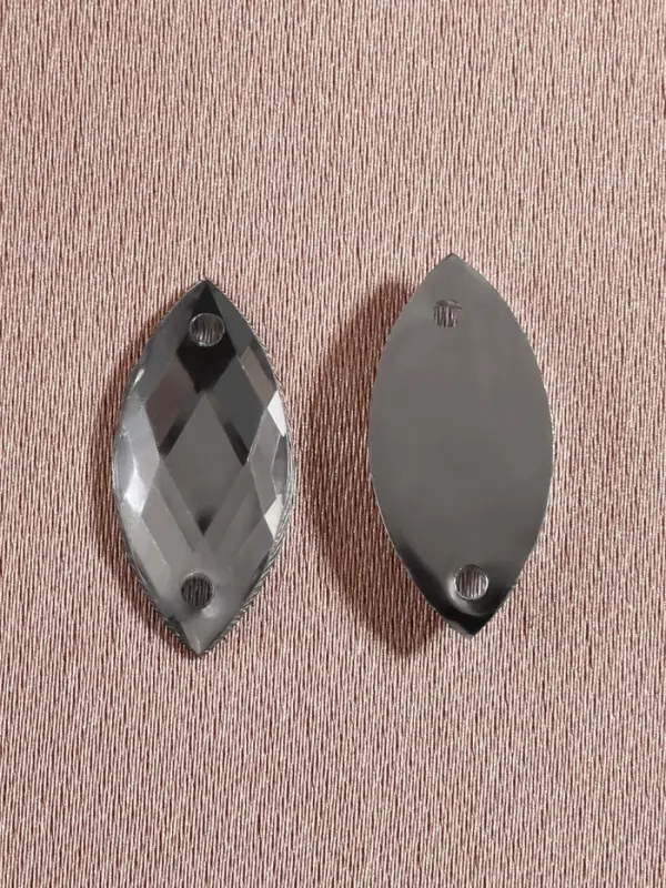 Стразы пришивные «Лепесток», лодочка, 7×15 мм, 50 шт., белые