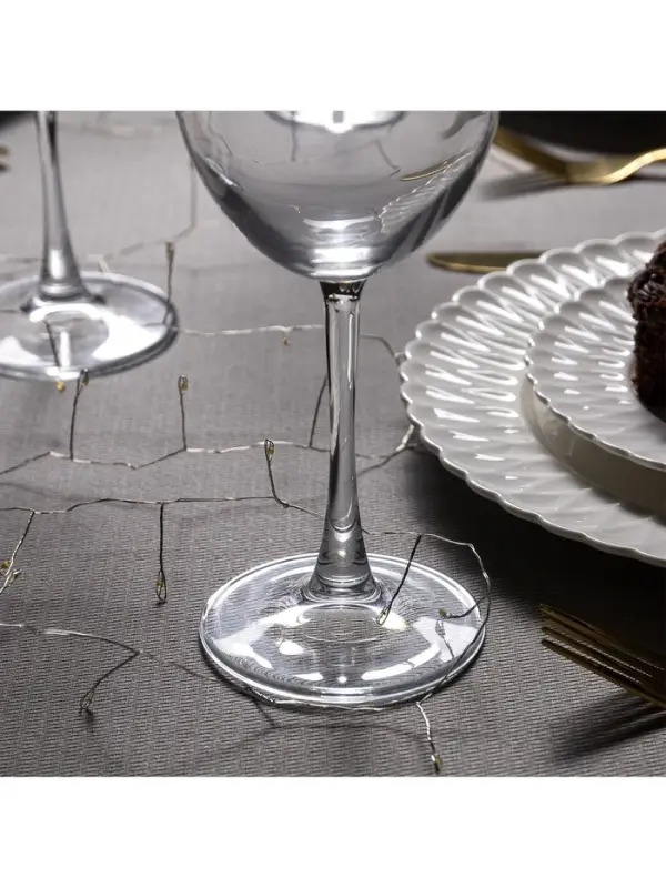 Гирлянда &laquo;Мишура&raquo; 2 м, роса, IP20, серебристая нить, 50 LED, от батареек CR2032&times;2, свечение тёплое белое