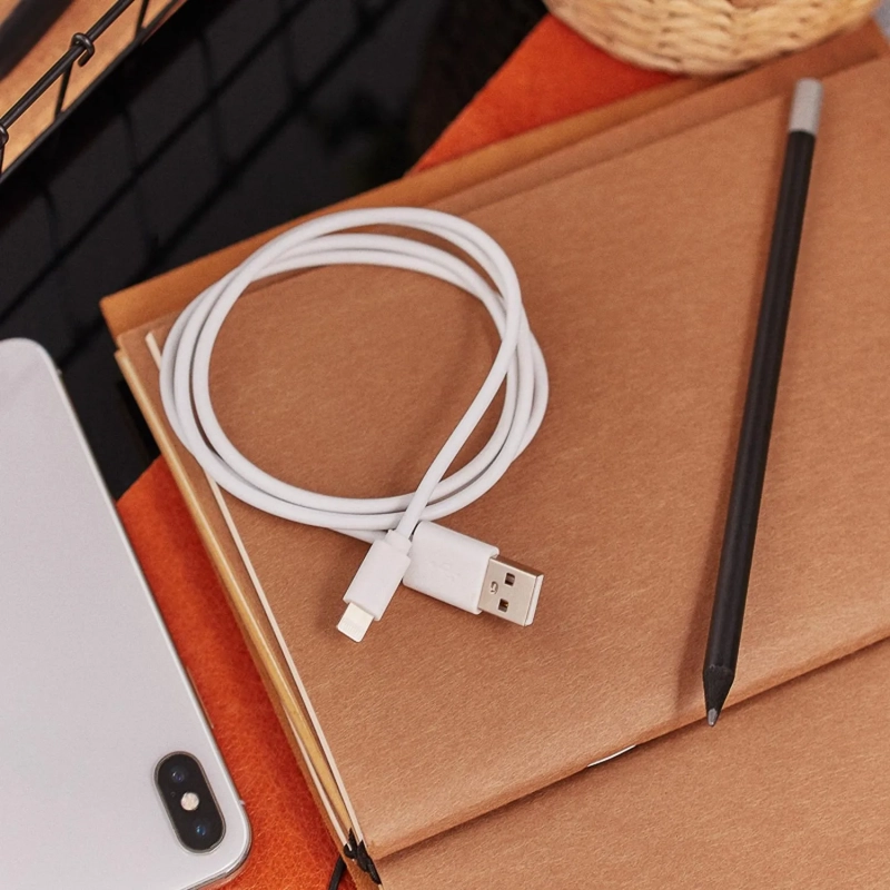Кабель REXANT USB-A - Lightning, 2,4А, 1м, ПВХ, белый (18-1121)