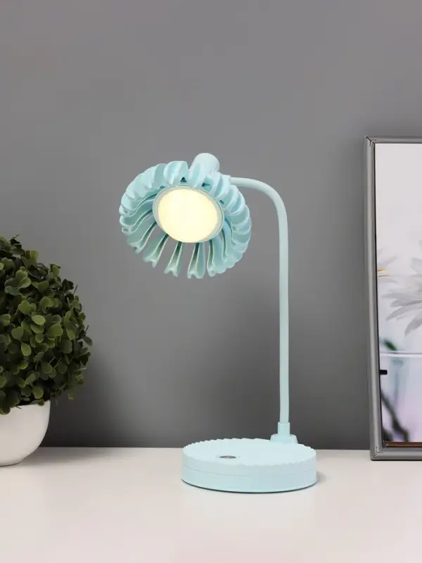 Лампа настольная RISALUX «Санди», светодиодная, USB, АКБ, синяя, 11.7×14.5×18 см Лампа настольная RISALUX «Санди», светодиодная, USB, АКБ, синяя, 11.7×14.5×18 см
