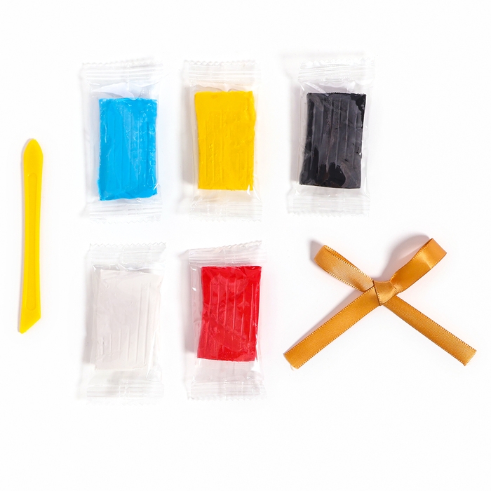 Ёлочная подвеска из полимерной глины своими руками на новый год «Змея в шапочке», новогодний набор для творчества Ёлочная подвеска из полимерной глины своими руками на новый год «Змея в шапочке», новогодний набор для творчества