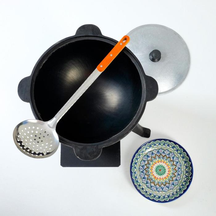 Набор для плова 4 предмета: казан 6л, печь под казан, ляган 25см, шумовка 43см Набор для плова 4 предмета: казан 6л, печь под казан, ляган 25см, шумовка 43см