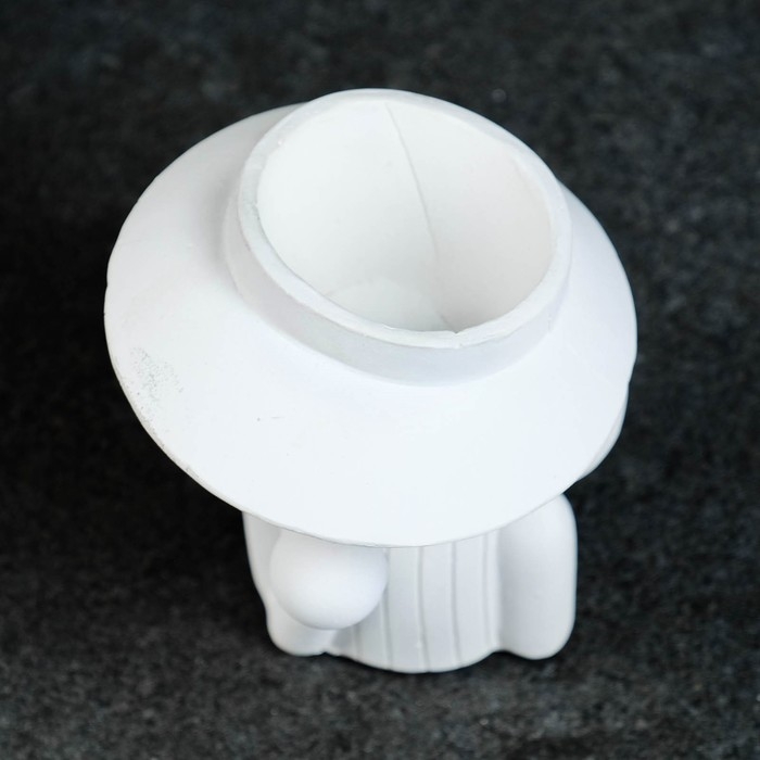 Кашпо - органайзер  Кашпо - органайзер "Девочка с жвачкой" белая 9х11х9см