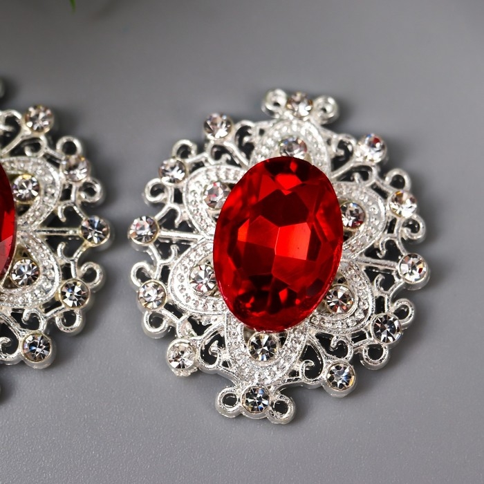 Декор для творчества металл Декор для творчества металл "Медальон узорный" рубин кристалл 2,6х2,4 см