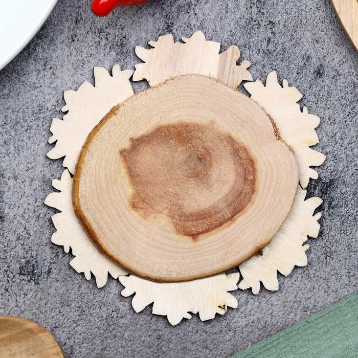 Подставка под горячее «Букет ромашек», D=12 см, можжевельник Подставка под горячее «Букет ромашек», D=12 см, можжевельник