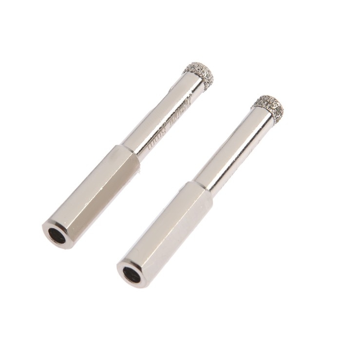 Сверло алмазное по стеклу и керамике ТУНДРА, трехгранный хвостовик, 8 х 65 мм, 2 шт. Сверло алмазное по стеклу и керамике ТУНДРА, трехгранный хвостовик, 8 х 65 мм, 2 шт.