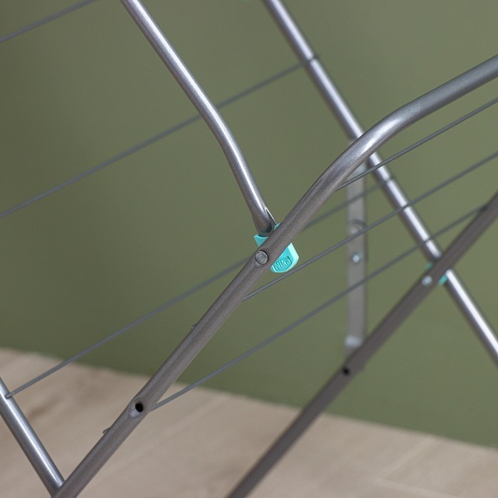 Сушилка напольная 15 м (СБВ2/С), цвет серебряный Сушилка напольная 15 м (СБВ2/С), цвет серебряный