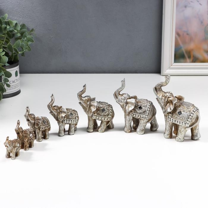 Сувенир полистоун Сувенир полистоун "Слоны серебристая попона" набор 7 шт h=12; 10,5; 9,5; 8; 7; 6; 5 см