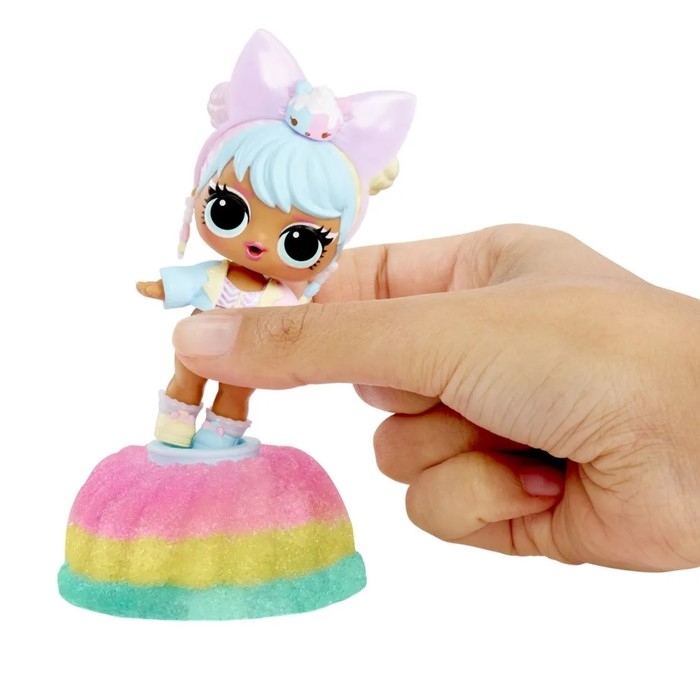 Кукла в шаре M&M Cake Кукла в шаре M&M Cake