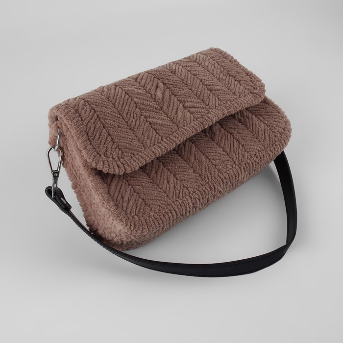 Канва-основа для вышивания сумки, пластиковая, 47 × 45 см, 2 × 2 мм, цвет белый Канва-основа для вышивания сумки, пластиковая, 47 × 45 см, 2 × 2 мм, цвет белый