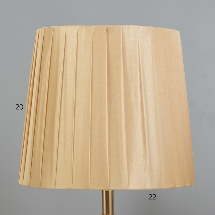 Лампа настольная с подсветкой  Лампа настольная с подсветкой "Адорно" 1х40Вт Е27 золото 24х24х43 см RISALUX