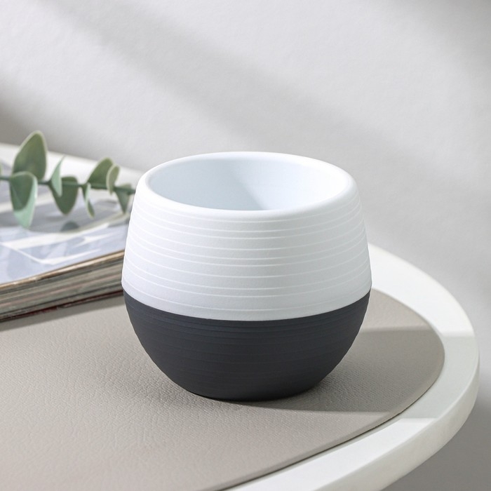 Горшок для цветов с поддоном «Япония», 125 мл, d=8 см, h=6,5 см, цвет белый-графитовый Горшок для цветов с поддоном «Япония», 125 мл, d=8 см, h=6,5 см, цвет белый-графитовый