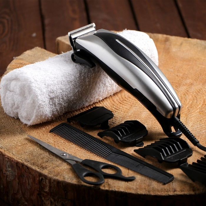 Машинка для стрижки Luazon LTRI-12, 15 Вт, 3/6/10/12 мм, 220 В, серебристая Машинка для стрижки Luazon LTRI-12, 15 Вт, 3/6/10/12 мм, 220 В, серебристая