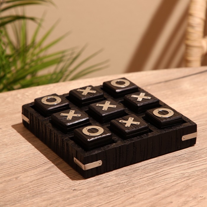 Игра настольная  Игра настольная "Крестики-нолики" 17х17 см, манговое дерево, сталь