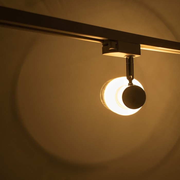 Светильник трековый Светильник трековый "Анабель" Е14 40Вт белый 16х8х18см