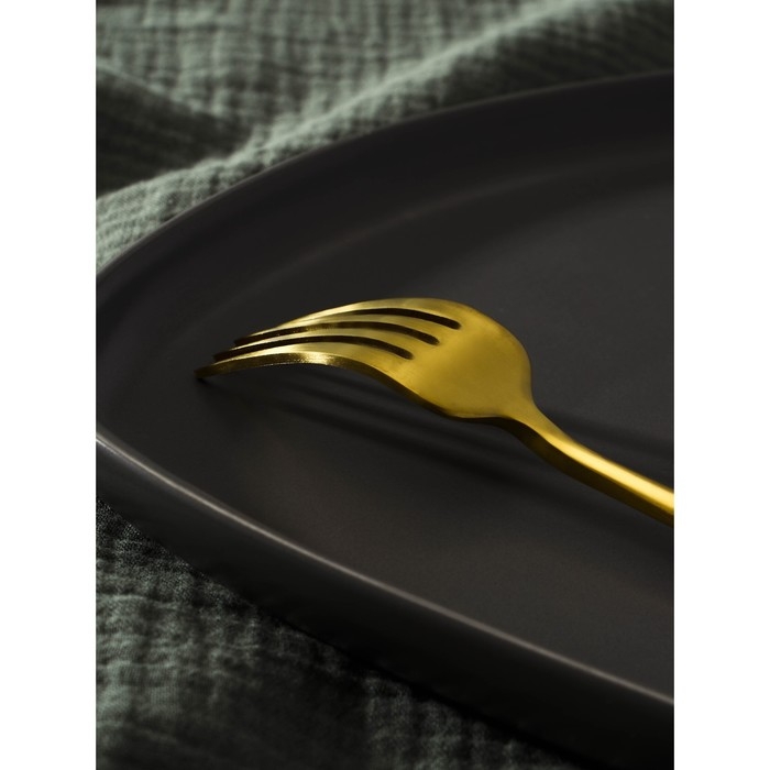 Вилка столовая из нержавеющей стали Magistro «Оску базис», h=20,5 см, цвет золотой Вилка столовая из нержавеющей стали Magistro «Оску базис», h=20,5 см, цвет золотой